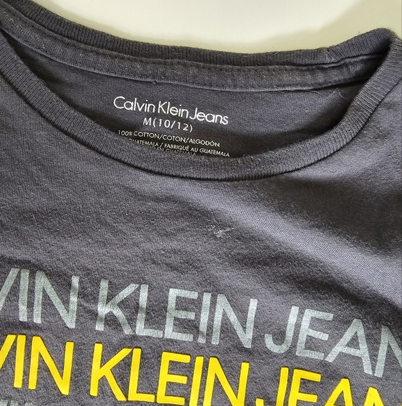 Calvin Klein Jeans Gray and Yellow Short Sleeve Tee Boys 10-12 - Picture 2 of 3